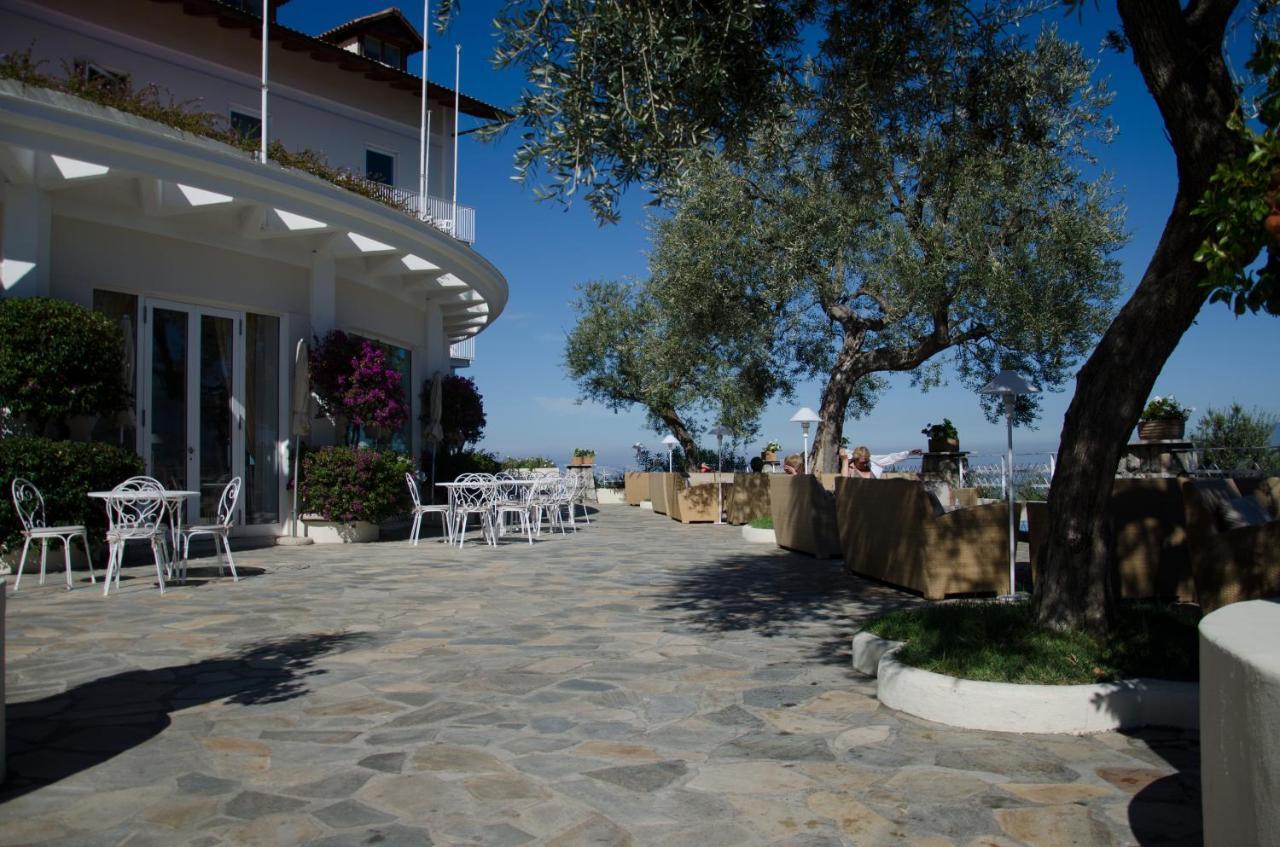 Grand Hotel Aminta Sorrento Esterno foto